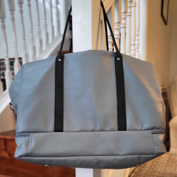 Brylane Weekender Overnight Bag Tote Lightweight Neutral Gray Unisex - Picture 2 of 14